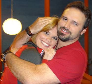 Mark Wills Shares A Hug With GAC's Suzanne Alexander