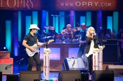 Brad_Paisley_Carrie_Underwood_Opry.jpg Brad_Paisley_Carrie_Underwood_Opry.jpg