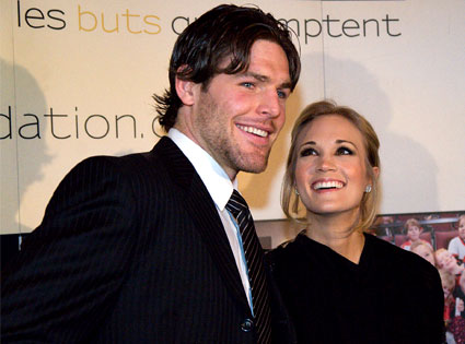 Carrie-Underwood-Mike-Fisher-together