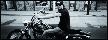 Dierks_Bentley_Motorcucle_2011.jpg
