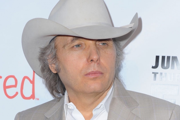 Dwight-Yoakam.jpg