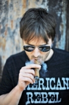 Eric-Church_Cigar_2011.jpg Eric-Church_Cigar_2011.jpg