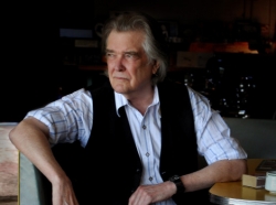 Guy-Clark.jpg Guy-Clark.jpg