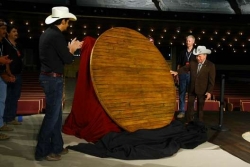 Opry-Circle-unveiled-by-Brad-Paisley-Jimmy-Dickens-After-Flood Opry-Circle-unveiled-by-Brad-Paisley-Jimmy-Dickens-After-Flood