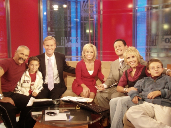 Aaron Tippin Appears On Fox & Friends