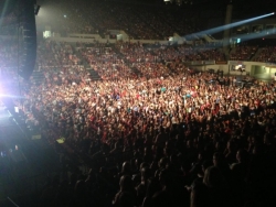 Hunter_Hayes_crowd_2013