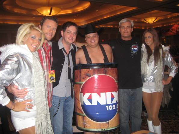 Jeremy McComb Hangs Out With KNIX At The CMA Radio Remote Jeremy McComb Hangs Out With KNIX At The CMA Radio Remote
