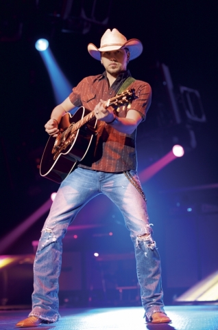 jason-aldean-2010