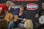 keith-urban-barbecue.jpg