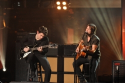 Keith-Urban-John-Mayer-Crossroads Keith-Urban-John-Mayer-Crossroads