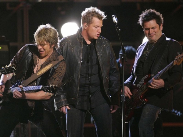 rascal-flatts-performs
