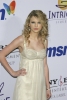 Taylor Swift, Clive Davis